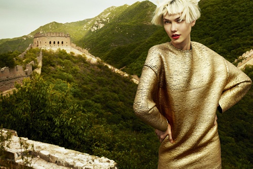 Mario Testino – AMERICAN VOGUE: GO EAST !