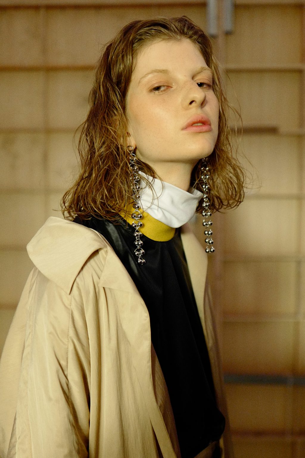 DongYu Wang – YIRANTIAN 2017SS